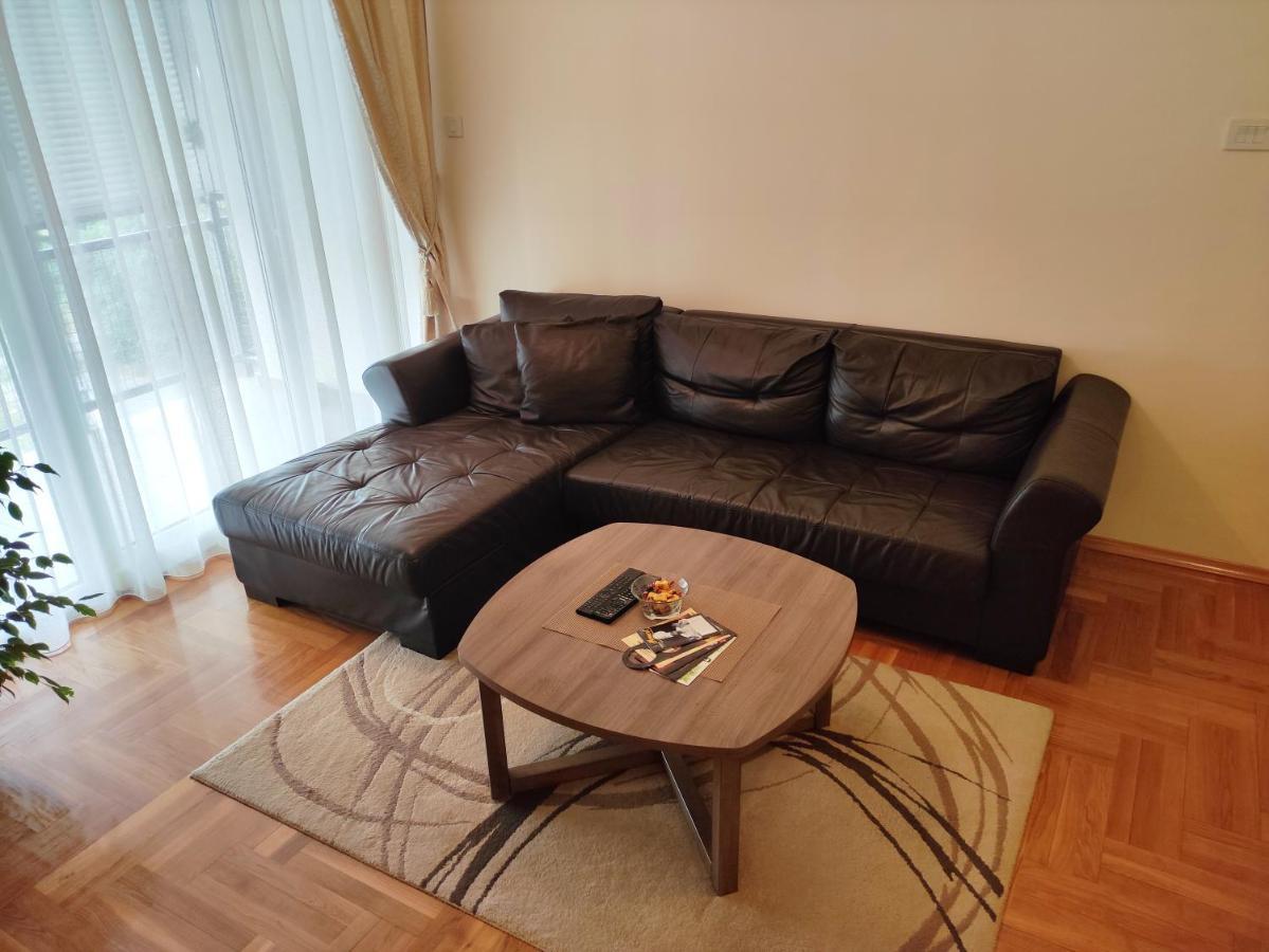 Apartment Dea Podgoriçe Dış mekan fotoğraf