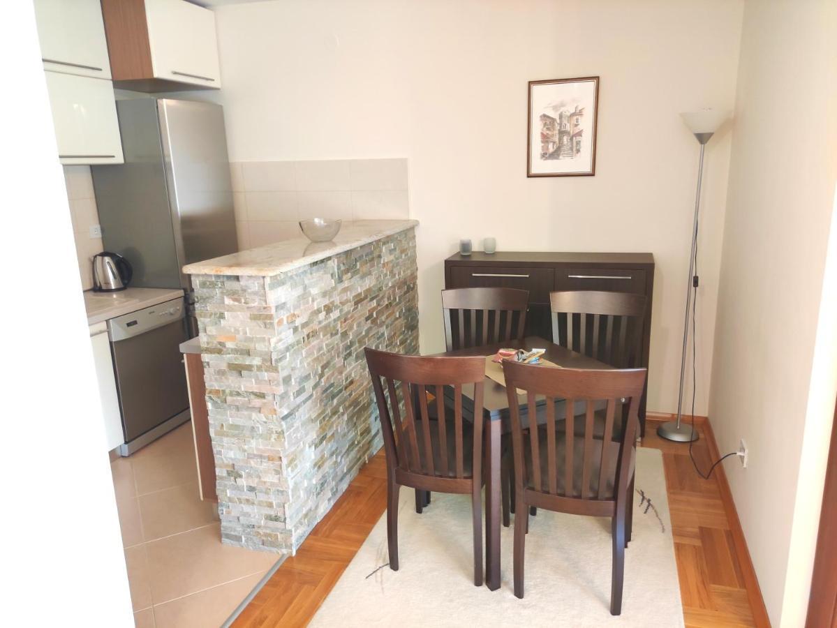 Apartment Dea Podgoriçe Dış mekan fotoğraf