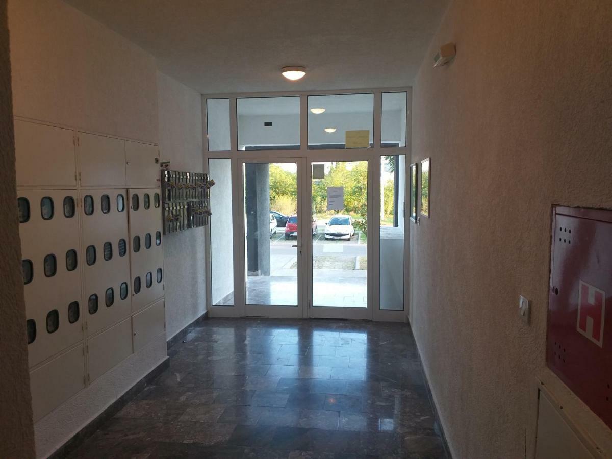 Apartment Dea Podgoriçe Dış mekan fotoğraf